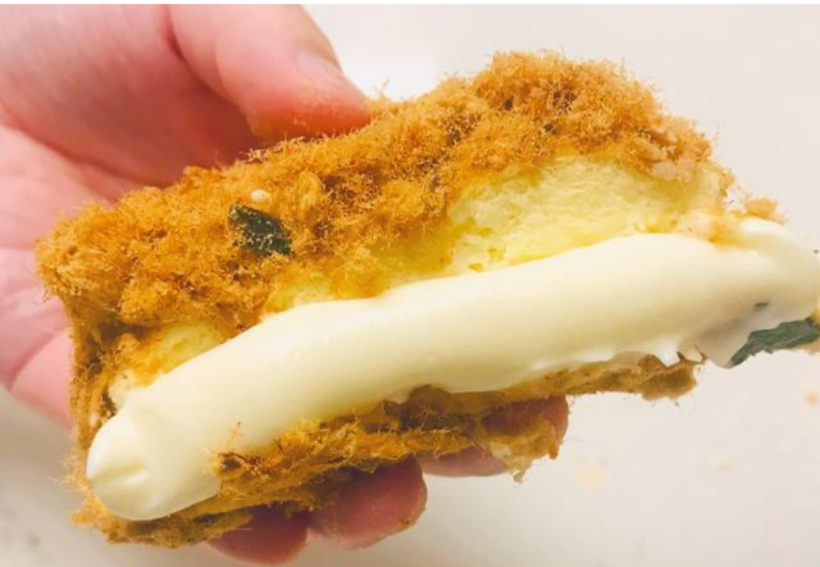 Custard Pork Floss Cake (4pc)